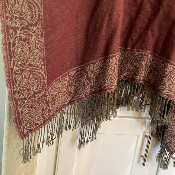 V. Fraas Woman's Fringe Poncho One Size Festival Cowboy Boho Hippie - Picture 13 of 16